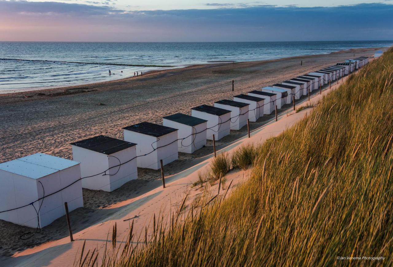 Bed En Bike Strunen Op Texel Den Burg Exterior photo